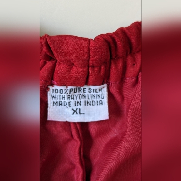 Vintage Milano 100% Silk Beaded 2pc set, Red and Gold Sequins, Stunning! XL - Picture 8 of 12